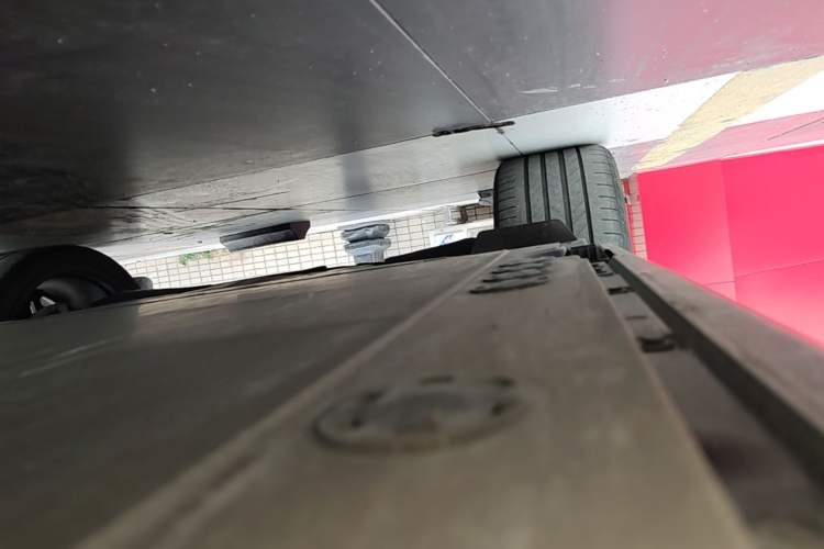 Used BMW iX 2022 M60 Right Side Sill