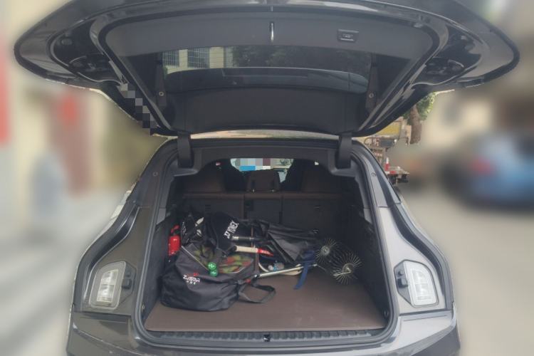 Used BMW iX 2022 xDrive40 Trunk