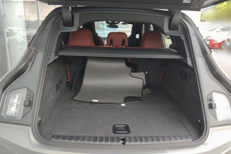Used BMW iX 2022 xDrive50 Trunk