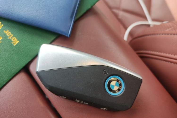 Used BMW iX 2022 xDrive50 Vehicle Key