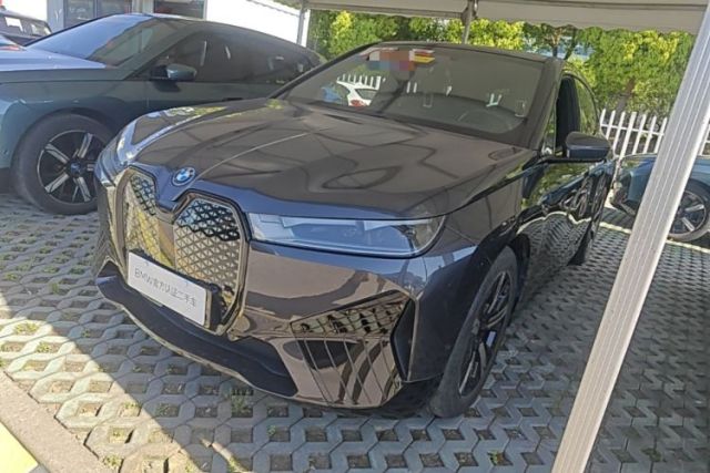 Used BMW iX 2022 xDrive40