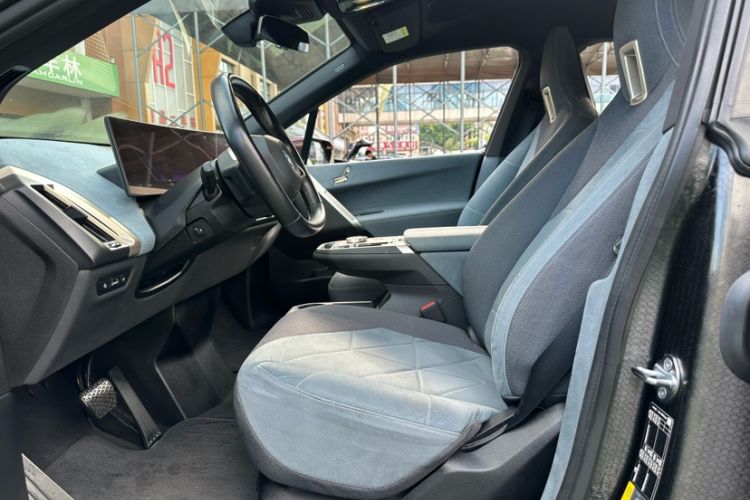Used BMW iX 2022 xDrive40 Left Front Seat