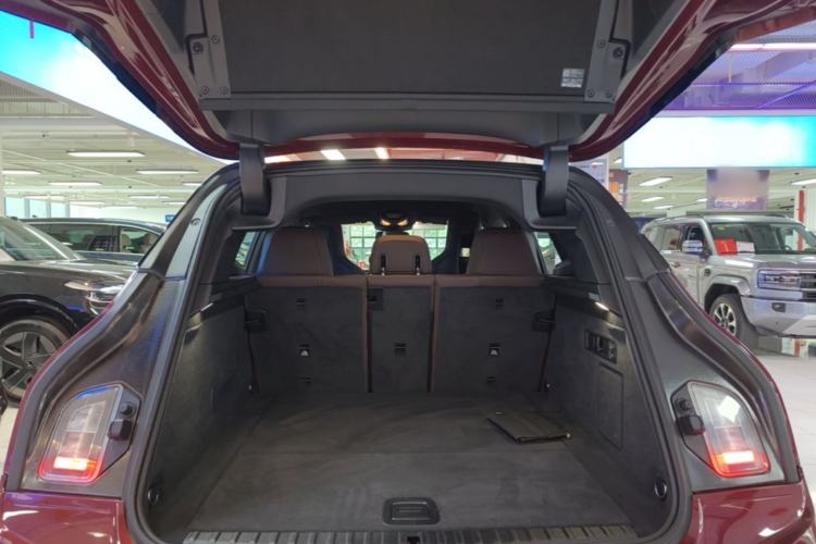 Used BMW iX 2022 xDrive40 Trunk