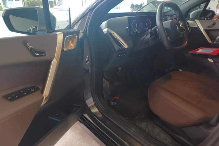 Used BMW iX 2022 xDrive40 Driver Seat