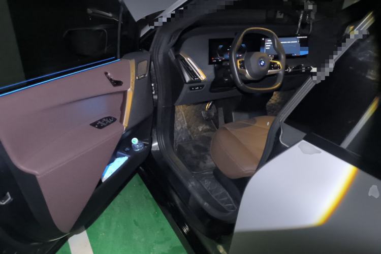 Used BMW iX 2022 xDrive40 Driver Seat