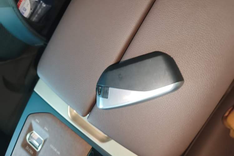 Used BMW iX 2022 xDrive40 Interior 1