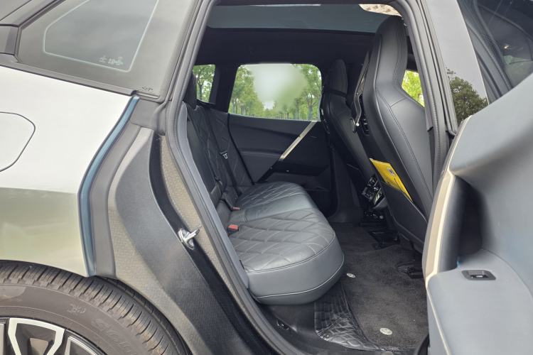 Used BMW iX 2022 xDrive40 Interior 7