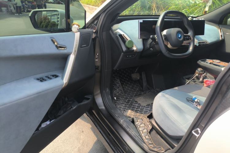 Used BMW iX 2022 xDrive40 Driver Seat