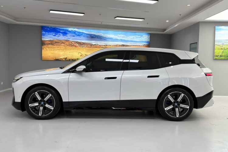Used BMW iX 2022 xDrive40 Exterior 3