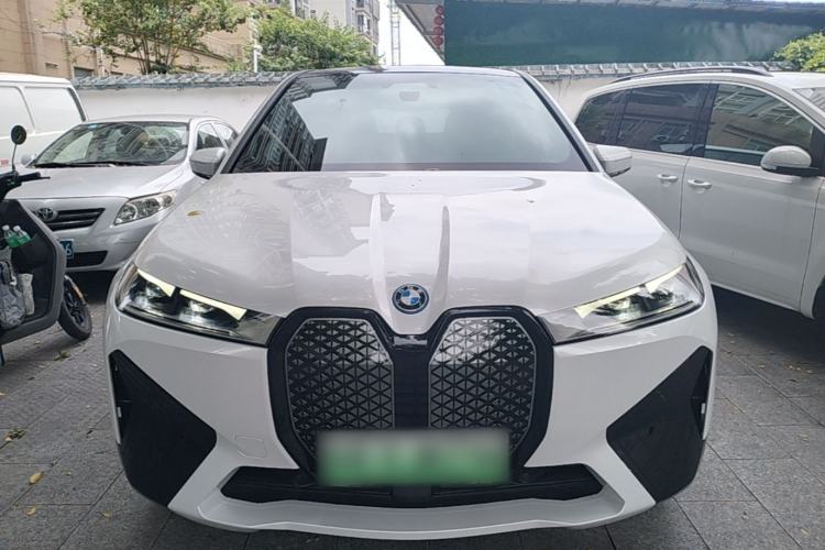 Used BMW iX 2022 xDrive40 Front