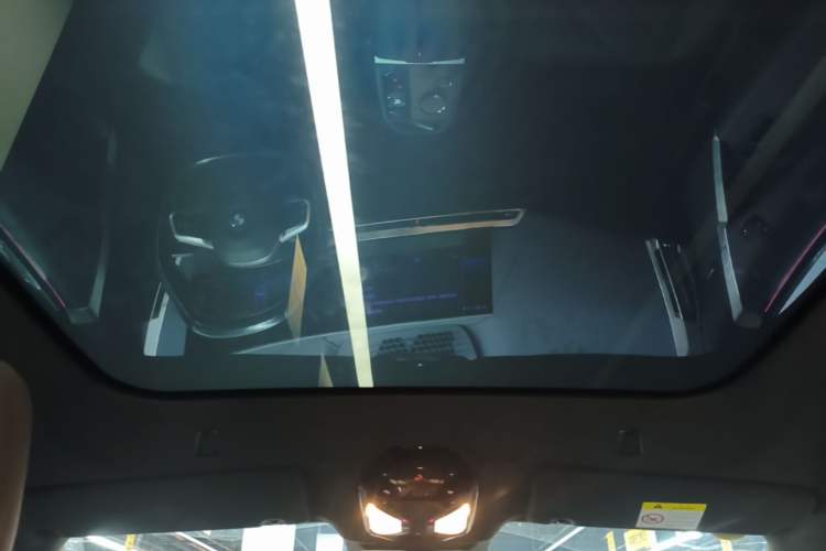 Used BMW iX 2022 xDrive40 Headliner