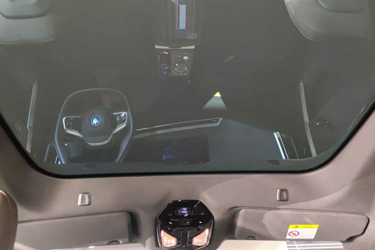 Used BMW iX 2022 xDrive40 Headliner