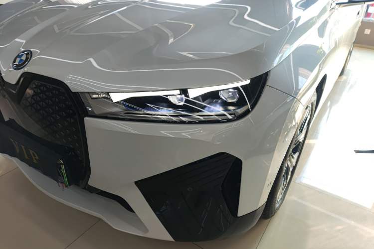 Used BMW iX 2022 xDrive40 Left Front Headlight
