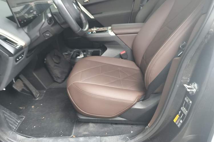 Used BMW iX 2022 xDrive40 Left Front Seat