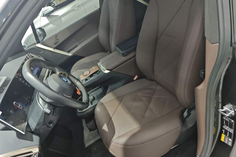 Used BMW iX 2022 xDrive40 Left Front Seat