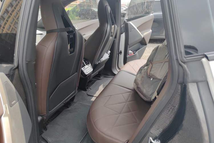 Used BMW iX 2022 xDrive40 Left Rear Seat