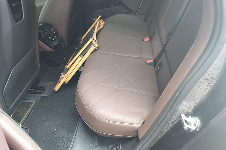 Used BMW iX 2022 xDrive40 Left Rear Seat