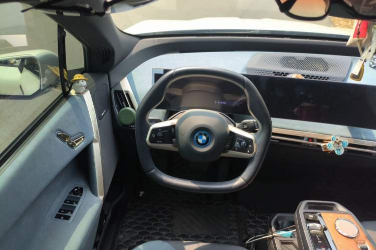 Used BMW iX 2022 xDrive40 Steering Wheel