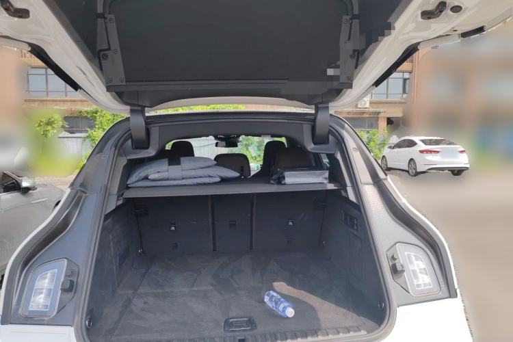 Used BMW iX 2022 xDrive40 Trunk