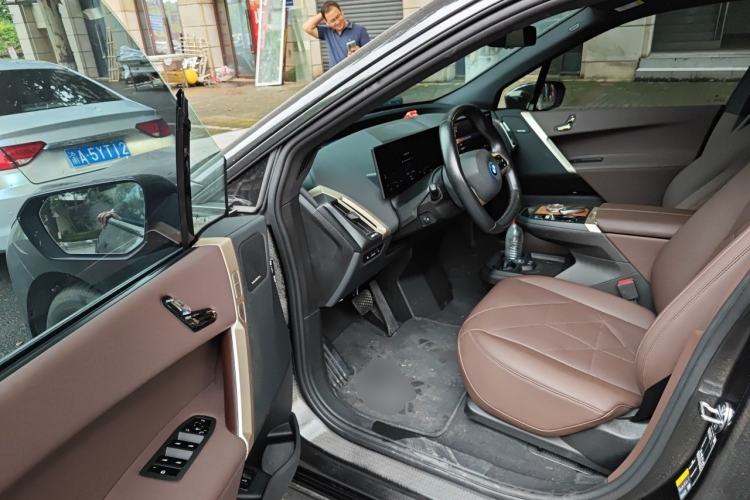 Used BMW iX 2023 Updated xDrive40 Driver Seat