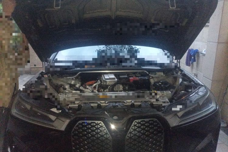 Used BMW iX 2023 xDrive40 Engine Bay