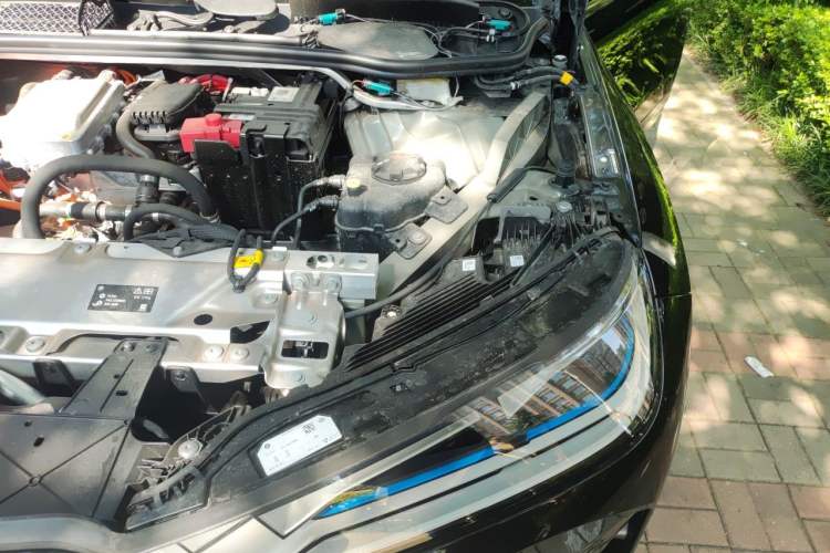 Used BMW iX 2023 Updated xDrive50 Engine Bay Left