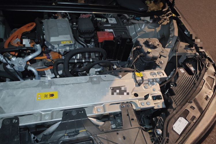 Used BMW iX 2023 xDrive40 Engine Bay Left