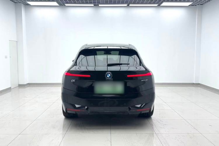 Used BMW iX 2023 Updated xDrive40 Exterior 2