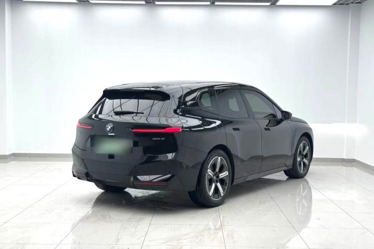 Used BMW iX 2023 Updated xDrive40 Exterior 3