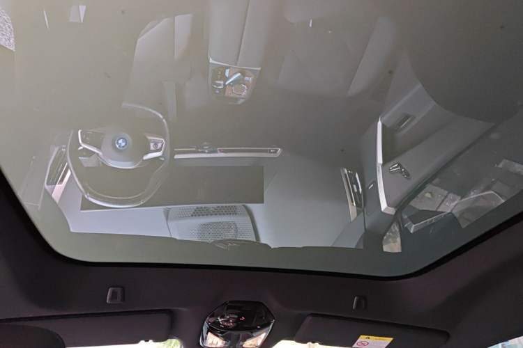 Used BMW iX 2023 Updated xDrive40 Headliner