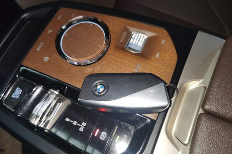 Used BMW iX 2023 Updated xDrive50 Interior 1