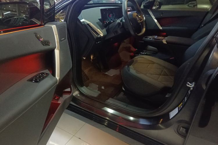 Used BMW iX 2023 Updated xDrive40 Interior 3