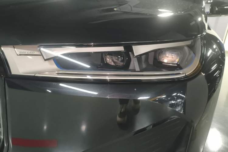 Used BMW iX 2023 Updated xDrive40 Left Front Headlight