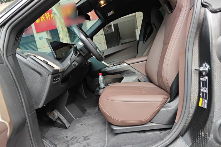 Used BMW iX 2023 Updated xDrive40 Left Front Seat