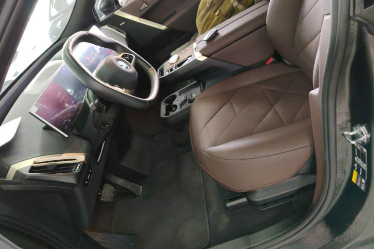 Used BMW iX 2023 xDrive40 Left Front Seat