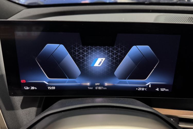 Used BMW iX 2023 Updated xDrive40 Odometer Close Up