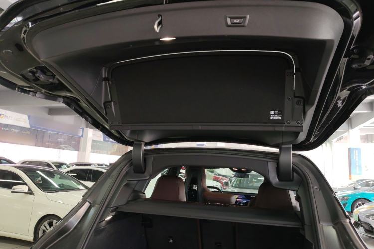 Used BMW iX 2023 xDrive40 Trunk