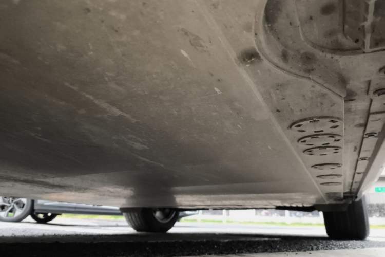 Used BMW iX 2023 Updated xDrive40 Chassis Front Left