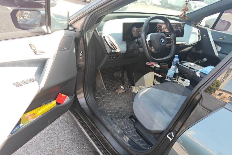 Used BMW iX 2023 Updated xDrive40 Driver Seat