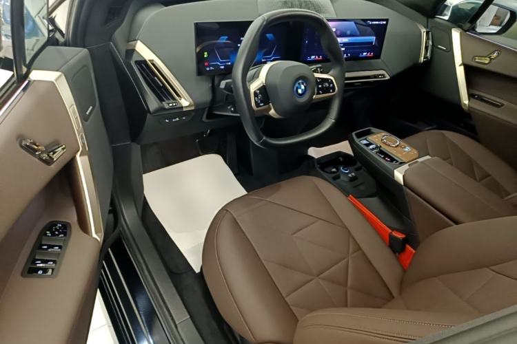 Used BMW iX 2023 Updated xDrive40 Driver Seat