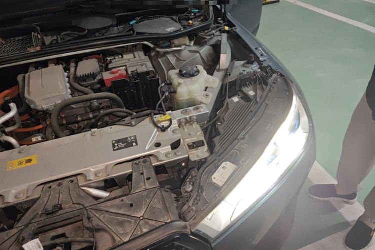 Used BMW iX 2023 xDrive40 Engine Bay Left