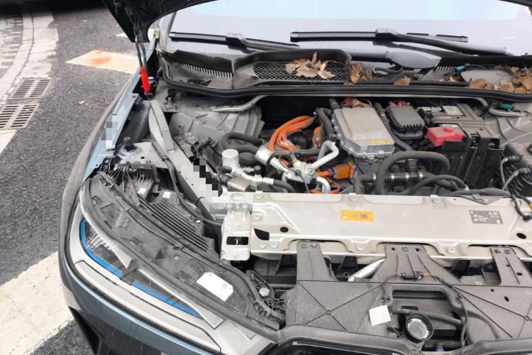 Used BMW iX 2023 Updated xDrive40 Engine Bay Right