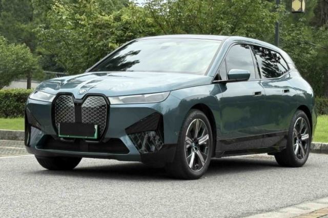 Used BMW iX 2023 Updated xDrive40
