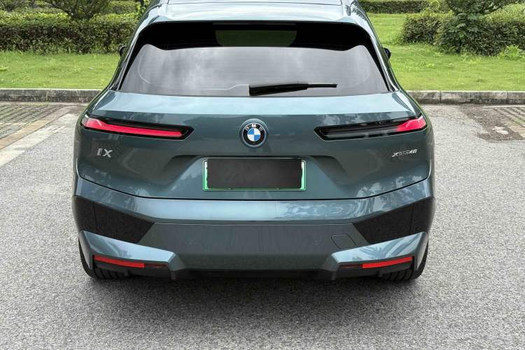 Used BMW iX 2023 Updated xDrive40 Exterior 5