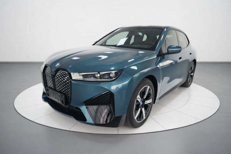 BMW iX 2023 Updated xDrive40