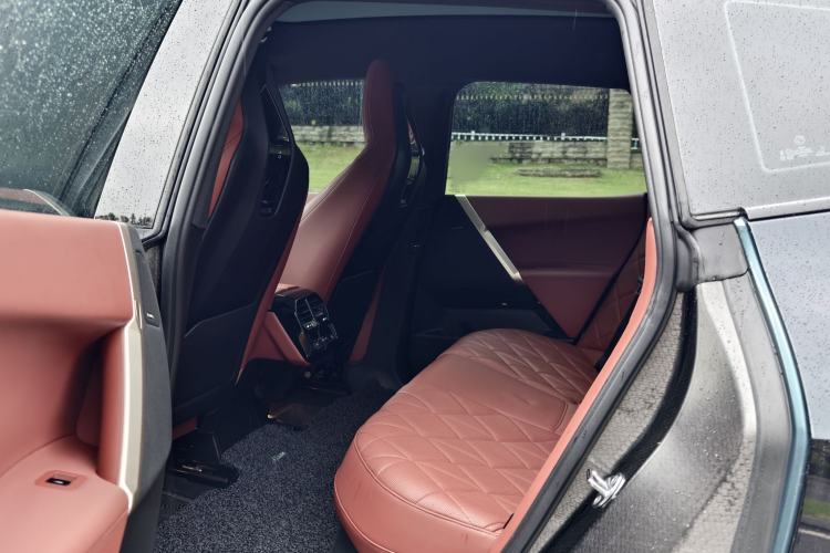 Used BMW iX 2023 Updated xDrive50 Interior 5