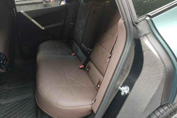 Used BMW iX 2023 Updated xDrive40 Left Rear Seat