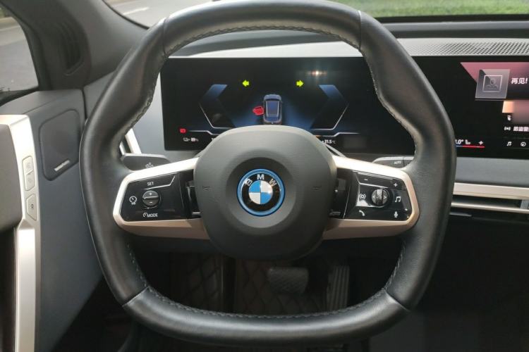 Used BMW iX 2023 Updated xDrive40 Steering Wheel