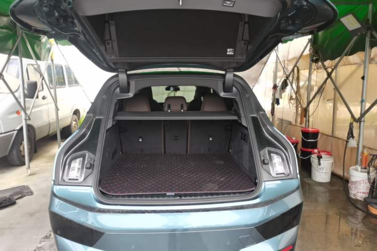 Used BMW iX 2023 Updated xDrive40 Trunk