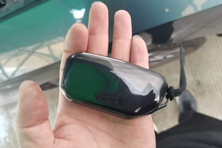 Used BMW iX 2023 Updated xDrive40 Vehicle Key